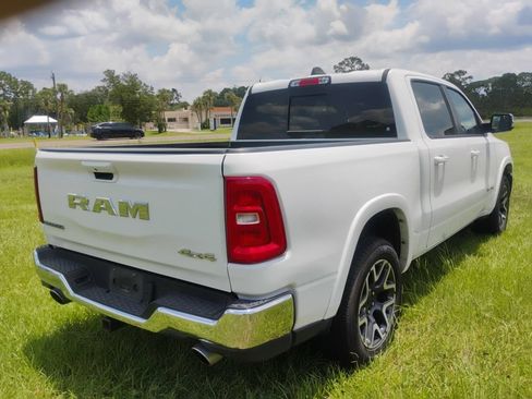 Certified 2025 RAM 1500 Laramie AWD/4WD image 5