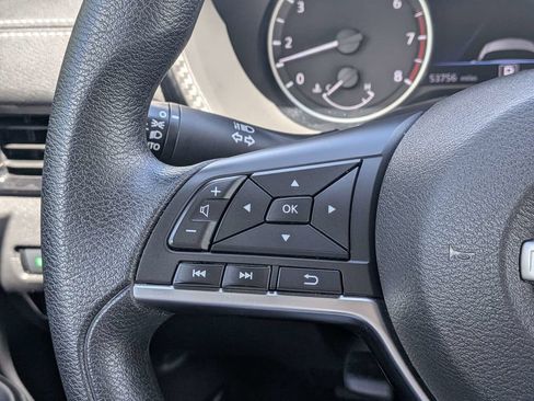 Used 2024 Nissan Sentra SV FWD image 21