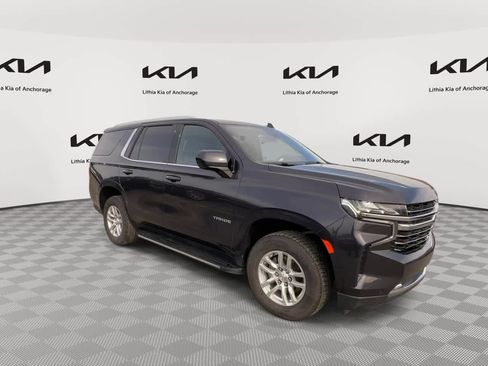 Used 2024 Chevrolet Tahoe LT AWD/4WD image 2
