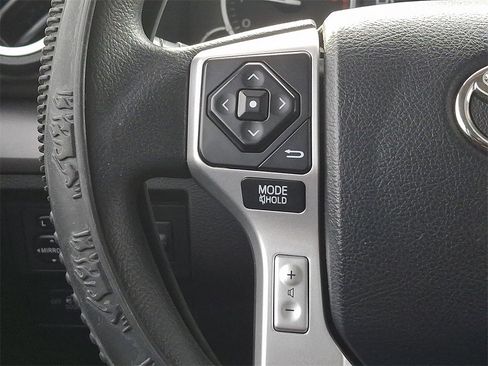 Used 2015 Toyota Tundra SR5 w/ TRD Off Road Package image 21