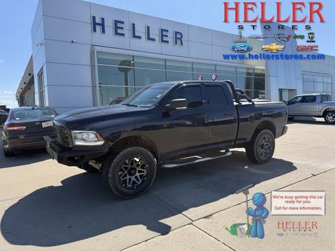 Used 2016 RAM 1500 Express AWD/4WD image 1