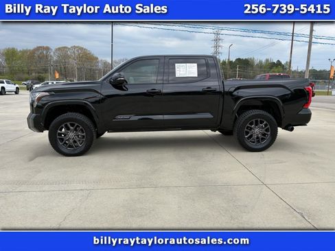 Used 2023 Toyota Tundra Platinum image 1