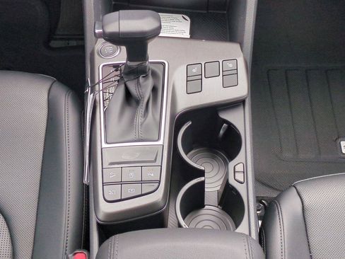 New 2026 Kia Sportage EX FWD image 18