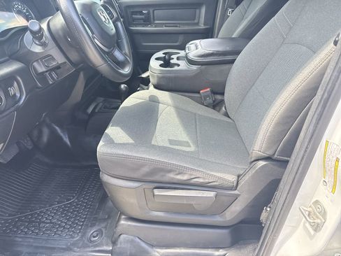 Used 2022 RAM 2500 Tradesman AWD/4WD image 12