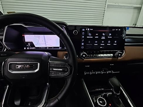 New 2026 GMC Canyon AT4 w/ Technology Plus Package image 12