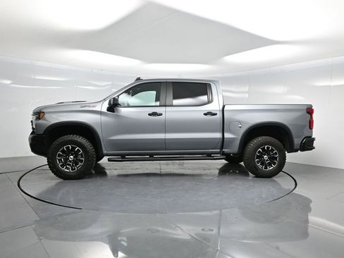 Used 2024 Chevrolet Silverado 1500 ZR2 w/ Technology Package image 48