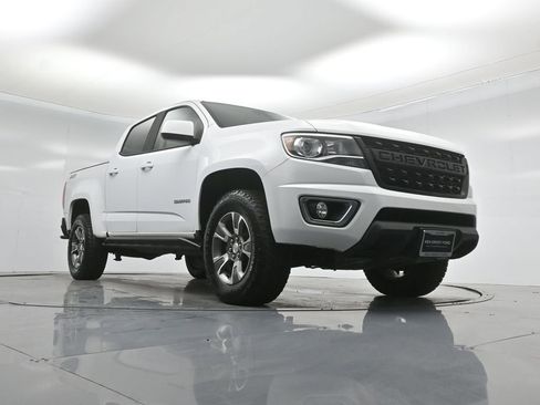 Used 2020 Chevrolet Colorado Z71 image 48