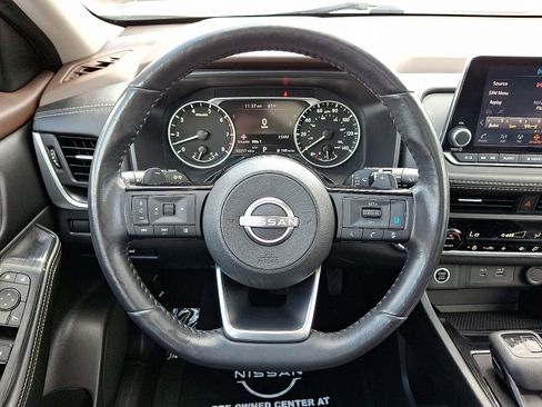Certified 2023 Nissan Rogue SV w/ SV Premium B Package AWD/4WD image 23