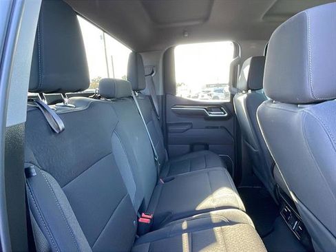 Used 2023 GMC Sierra 1500 Elevation image 9