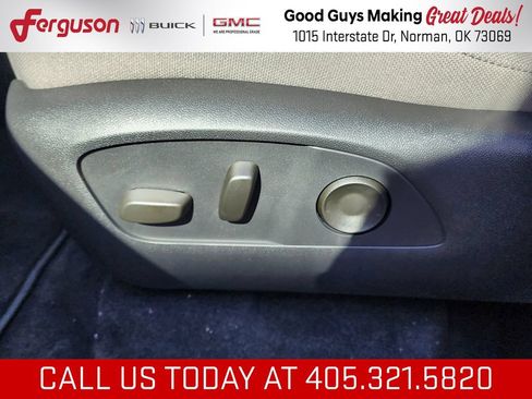 New 2027 GMC Acadia Elevation FWD image 17
