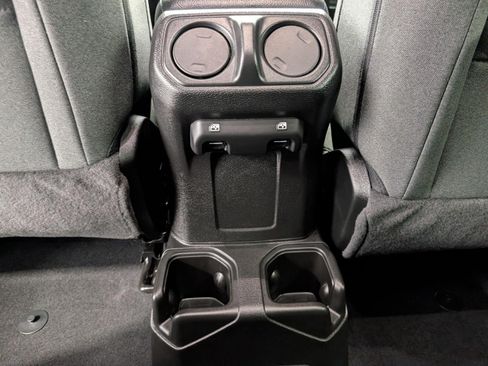 Used 2026 Jeep Wrangler Unlimited Sport AWD/4WD image 22