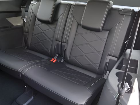 Certified 2026 Volkswagen Atlas SE AWD/4WD image 18