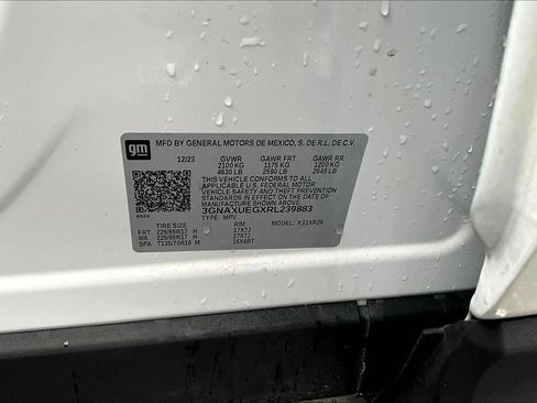 Used 2024 Chevrolet Equinox LT AWD/4WD image 4