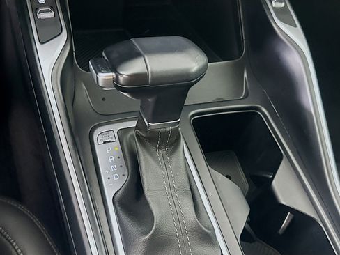 Used 2024 Kia Sorento S image 25