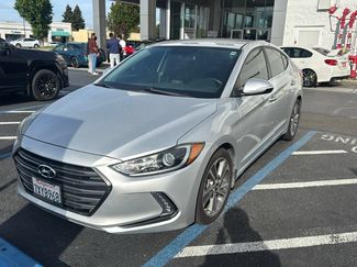 Used 2017 Hyundai Elantra Limited FWD video 1