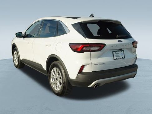 Used 2023 Ford Escape Active image 6