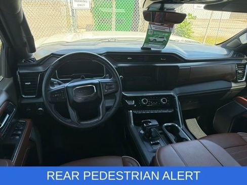 Used 2024 GMC Sierra 1500 Denali Ultimate AWD/4WD image 10