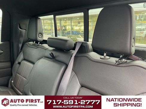 Used 2022 Chevrolet Silverado 1500 High Country w/ High Country Premium Package AWD/4WD image 14