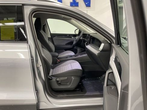 New 2026 Volkswagen Tiguan S image 13