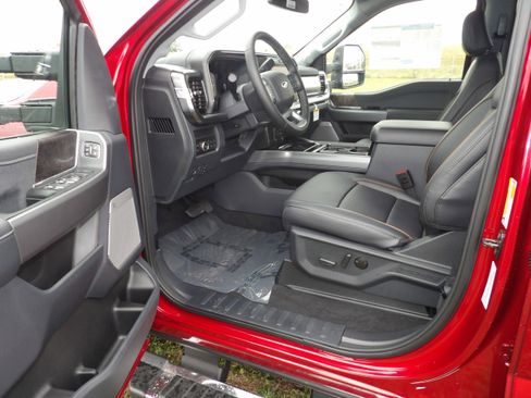 New 2026 Ford F250 Lariat image 19