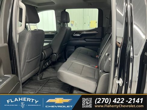 Used 2024 GMC Sierra 1500 Elevation w/ LPO, Elevation Black Package AWD/4WD image 11