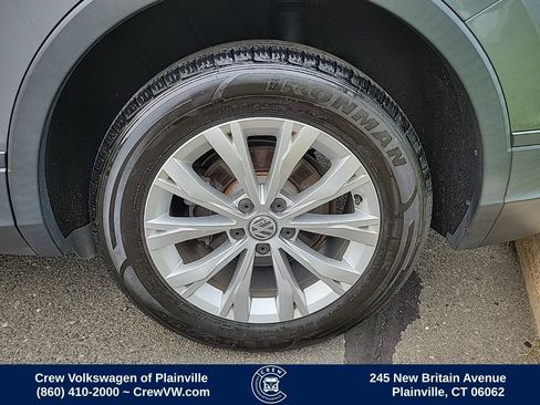 Used 2018 Volkswagen Tiguan S AWD/4WD image 18