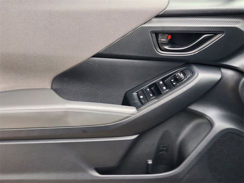 Certified 2024 Subaru Crosstrek 2.0i Premium image 18