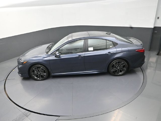 Used 2026 Toyota Camry XSE FWD image 25
