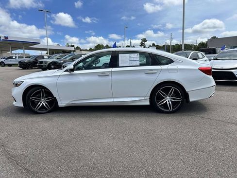 Used 2022 Honda Accord Touring image 6