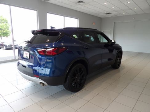 Used 2022 Chevrolet Blazer LT AWD/4WD image 4