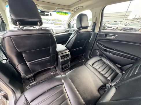 Used 2020 Ford Edge SEL w/ Convenience Package AWD/4WD image 22