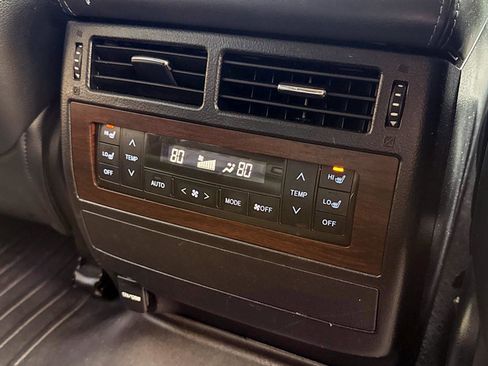 Used 2019 Toyota Land Cruiser w/ Preferred Accessory Package image 37