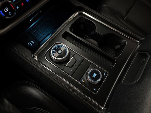 Certified 2022 Ford Expedition XLT AWD/4WD image 28