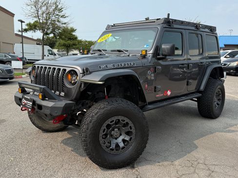 Used 2021 Jeep Wrangler Unlimited Rubicon AWD/4WD image 2