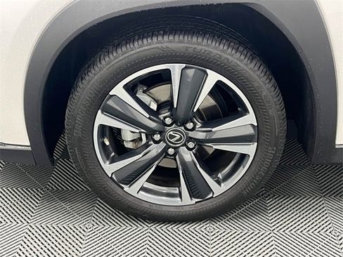 Certified 2024 Lexus UX 250h FWD image 23