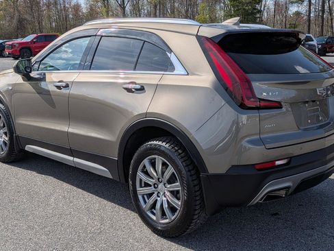 Used 2020 Cadillac XT4 Premium Luxury w/ Technology Package AWD/4WD image 7