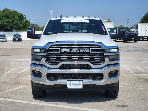 Used 2026 RAM 2500 Tradesman AWD/4WD image 30