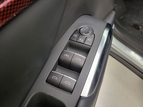 New 2026 Chevrolet Traverse RS w/ LPO, Floor Liner Package FWD image 35