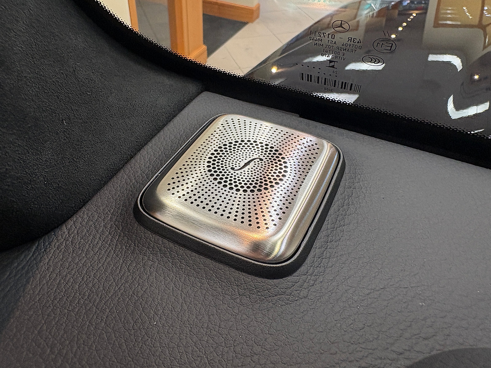 New 2027 Mercedes-Benz G 580 e image 26