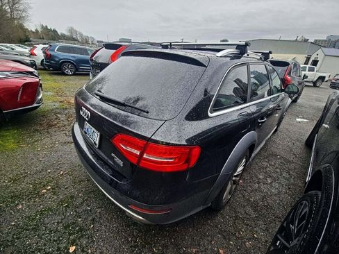 Used 2015 Audi A4 2.0T Premium Plus w/ Technology Package image 4