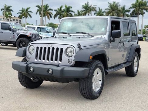 Used 2017 Jeep Wrangler Unlimited Sport w/ Quick Order Package 24S AWD/4WD image 3