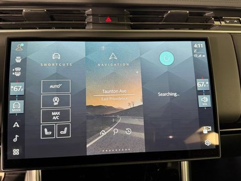 Used 2025 Land Rover Range Rover Long Wheelbase SE image 15