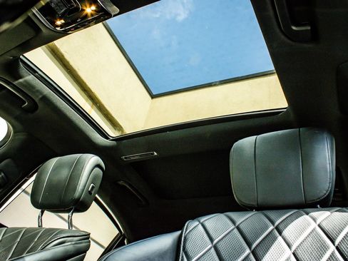 Used 2021 Mercedes-Benz S 580 4MATIC Sedan image 18