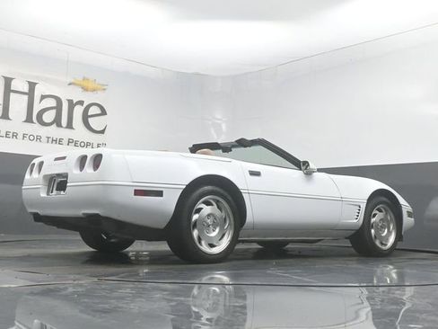 Used 1996 Chevrolet Corvette Convertible RWD image 29