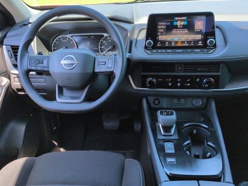 Certified 2025 Nissan Rogue S FWD image 30
