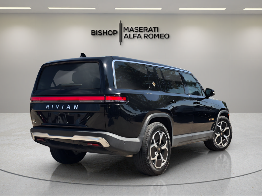 Used 2024 Rivian R1S Adventure Quad AWD/4WD image 4