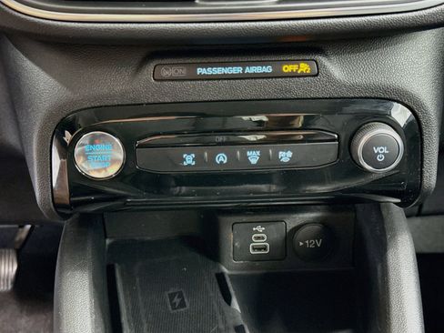 Used 2025 Ford Escape Platinum AWD/4WD image 24