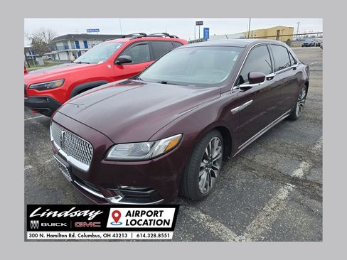 Used 2017 Lincoln Continental Select image 1
