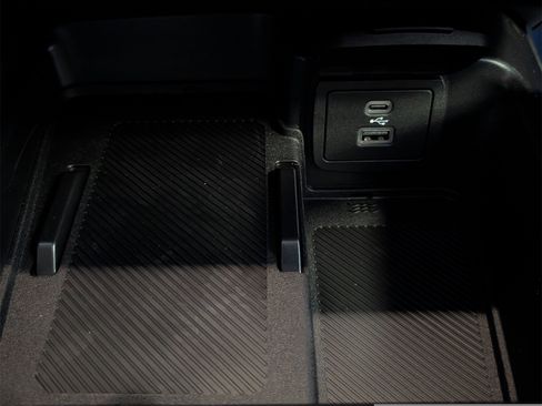 New 2025 Ford Bronco Badlands image 17