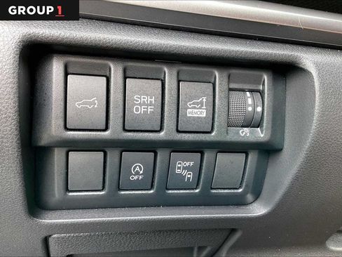 Used 2024 Subaru Forester Premium AWD/4WD image 35
